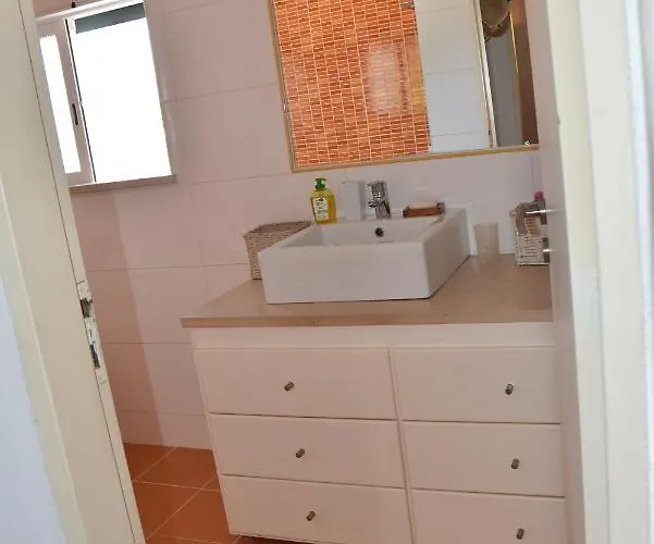 Casa Linda Da Do Alfamar Сasa de vacaciones Albufeira