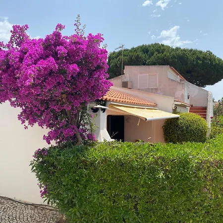 Casa Linda Da Do Alfamar Ferienhaus *